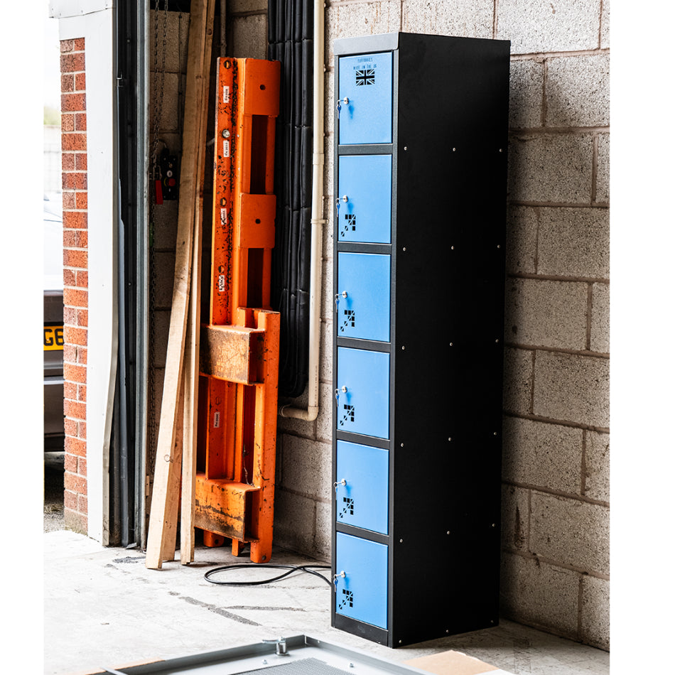 Powerbank - Power Tool Charging Locker for 12 tools