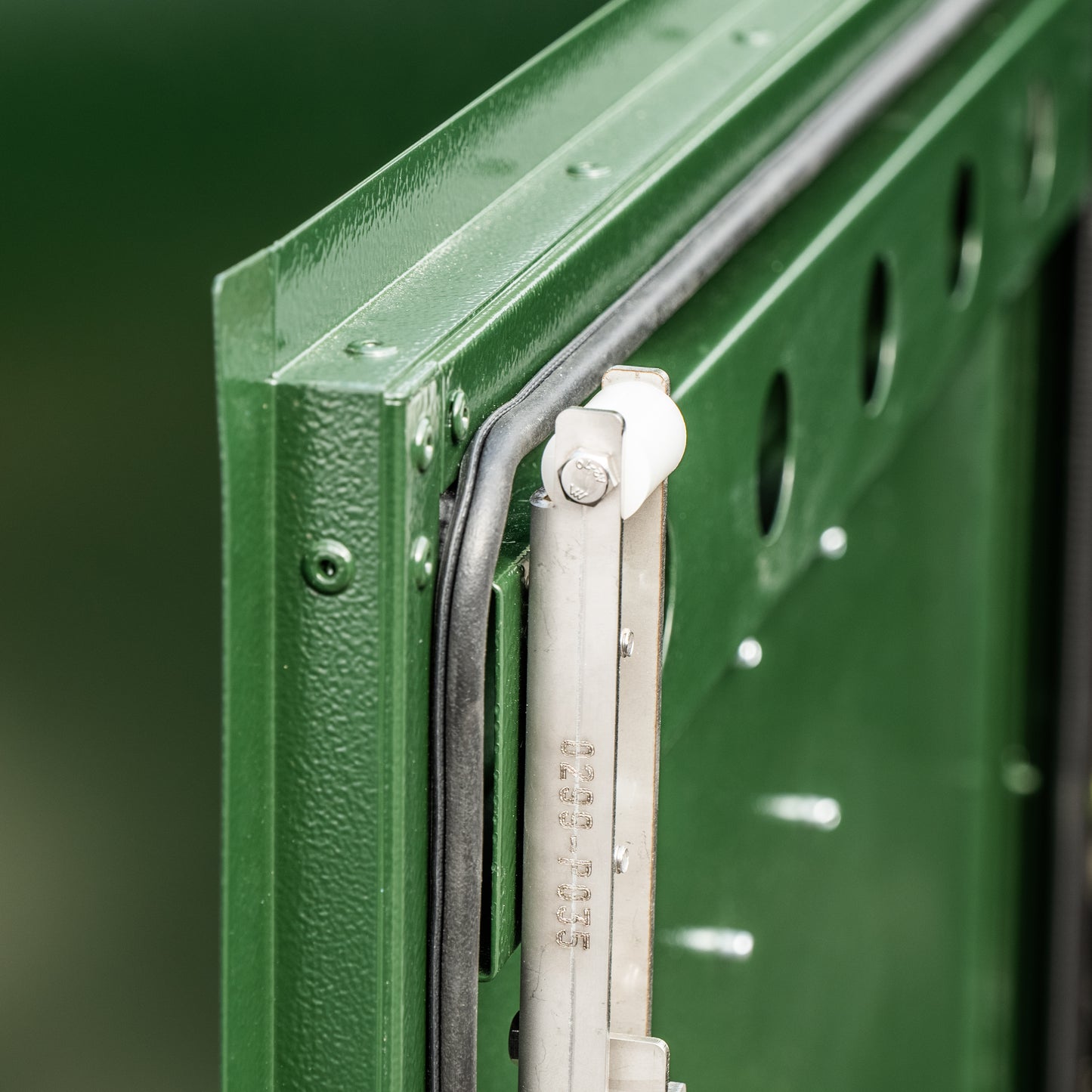 Bi-Bike Locker