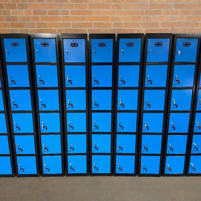 Powerbank - Power Tool Charging Locker for 12 tools
